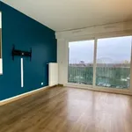 Rent 4 bedroom apartment of 75 m² in Evry