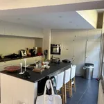 Maison de 5000 m² avec 5 chambre(s) en location à Nivelles