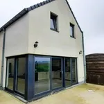 Maison de 480 m² avec 3 chambre(s) en location à Morlanwelz