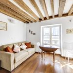 Rent 1 bedroom apartment of 400 m² in Paris