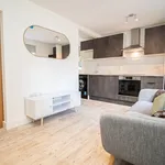 Rent 1 bedroom flat in Cardiff