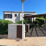 Single family villa, excellent condition, 100 m², Centro, Palau