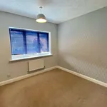 Rent 4 bedroom flat in East Midlands