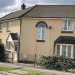 Rent 3 bedroom flat in East Midlands