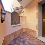 Rent 5 bedroom apartment of 131 m² in Roma