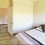 Rent 2 bedroom apartment in Randburg