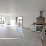 Maison de 85 m² avec 4 chambre(s) en location à Caro