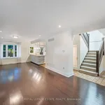 Maison de 2884 m² avec 2 chambre(s) en location à Toronto (The Beaches)