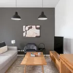 Miete 2 Schlafzimmer wohnung von 767 m² in Berlin