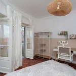 Rent a room in lisbon