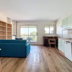 Rent 2 bedroom apartment of 50 m² in Paris