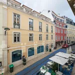 Rent 8 bedroom apartment in Lisbon