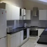 Rent 6 bedroom house in East Midlands