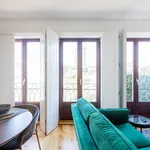 Rent 1 bedroom apartment of 36 m² in Porto