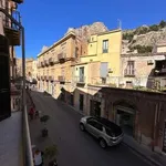 Affitto 2 camera appartamento di 55 m² in Cefalù