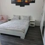  appartement avec 2 chambre(s) en location à Charleroi