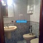 Alquilo 4 dormitorio apartamento de 120 m² en Logroño