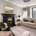 Rent 3 bedroom apartment in Scotland