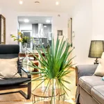 Rent 6 bedroom apartment of 95 m² in Barcelona