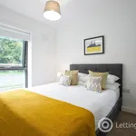 Rent 2 bedroom flat in Aberdeen