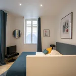 Rent 1 bedroom apartment of 25 m² in Lyon