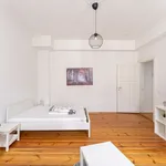 Rent 1 bedroom apartment of 36 m² in Berlin