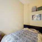 Rent 1 bedroom apartment in Saint-Gilles