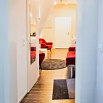 Miete 4 Schlafzimmer wohnung von 44 m² in Cologne