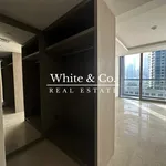 Rent 1 bedroom apartment of 90 m² in dubai