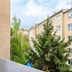 Rent 2 bedroom apartment of 65 m² in Prague