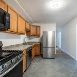 Rent 3 bedroom apartment in Queens