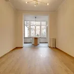 Rent 6 bedroom house in Ixelles