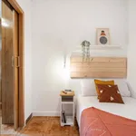 Rent a room of 140 m² in Madrid