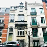 Rent 1 bedroom apartment in Ixelles