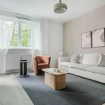 Miete 2 Schlafzimmer wohnung von 678 m² in Berlin