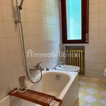 Rent 5 bedroom apartment of 137 m² in Padua