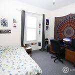 Rent 6 bedroom flat in Dundee