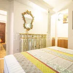 Rent 4 bedroom apartment of 90 m² in Firenze