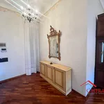 Rent 5 bedroom apartment of 124 m² in Genoa