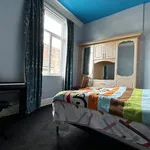 Rent 6 bedroom house in Yorkshire And The Humber