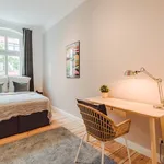 Rent 3 bedroom apartment of 90 m² in Berlin