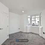 Rent 2 bedroom flat in Wales