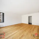 Pronajměte si 2 ložnic/e byt o rozloze 63 m² v Prague