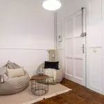 Rent 7 bedroom apartment in Barcelona