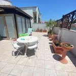 Rent 2 bedroom apartment of 70 m² in Roma