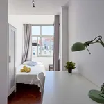 Rent a room in lisbon