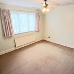 Rent 4 bedroom flat in East Of England