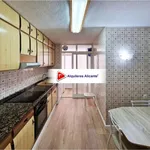 Alquilo 3 dormitorio apartamento de 130 m² en Alicante