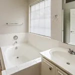 Rent 3 bedroom house in Dallas