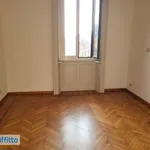 Rent 3 bedroom apartment of 65 m² in Milan